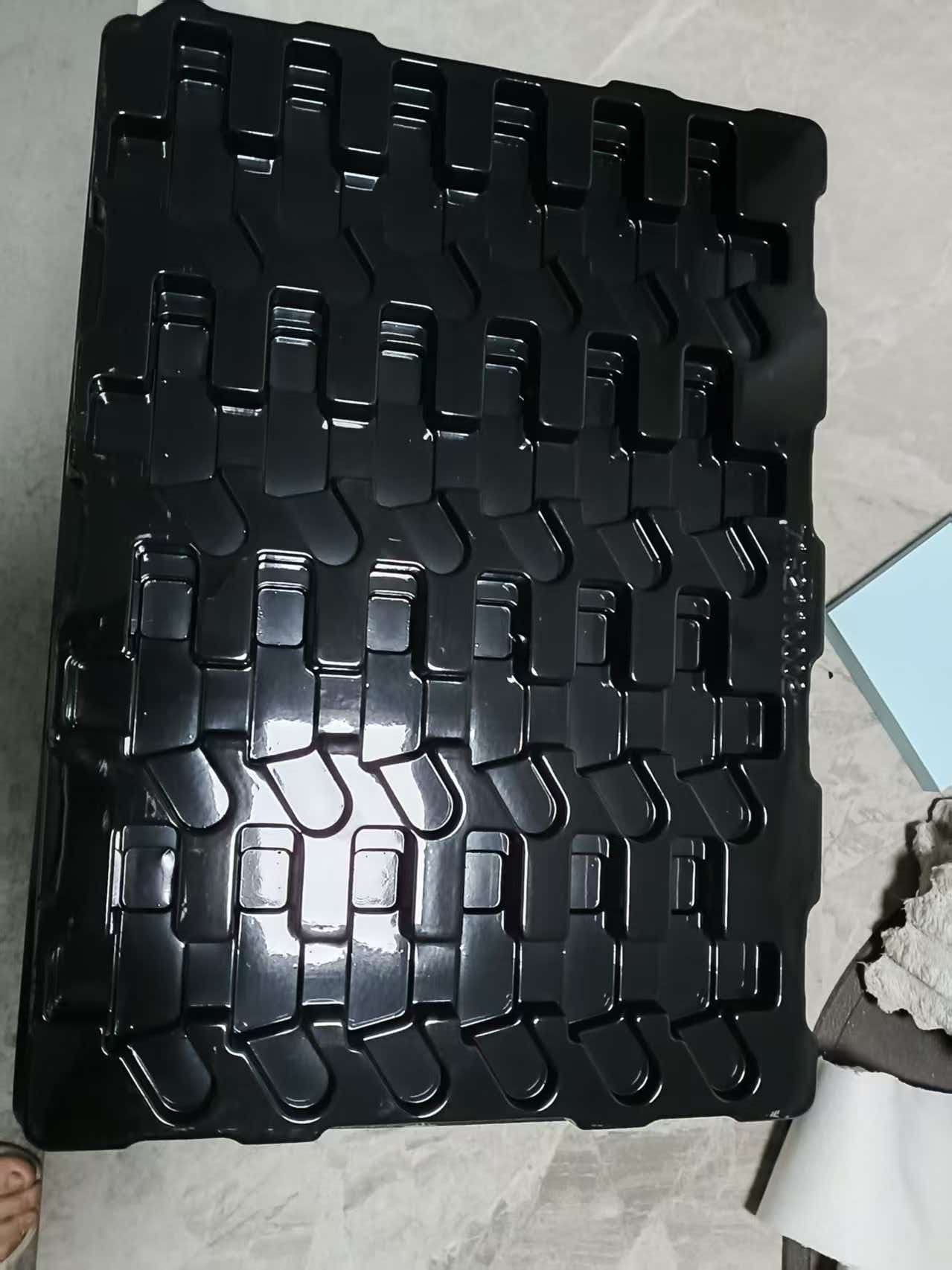 黑色吸塑托盘